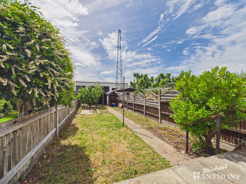 CAM03218G0-PR1042-ST