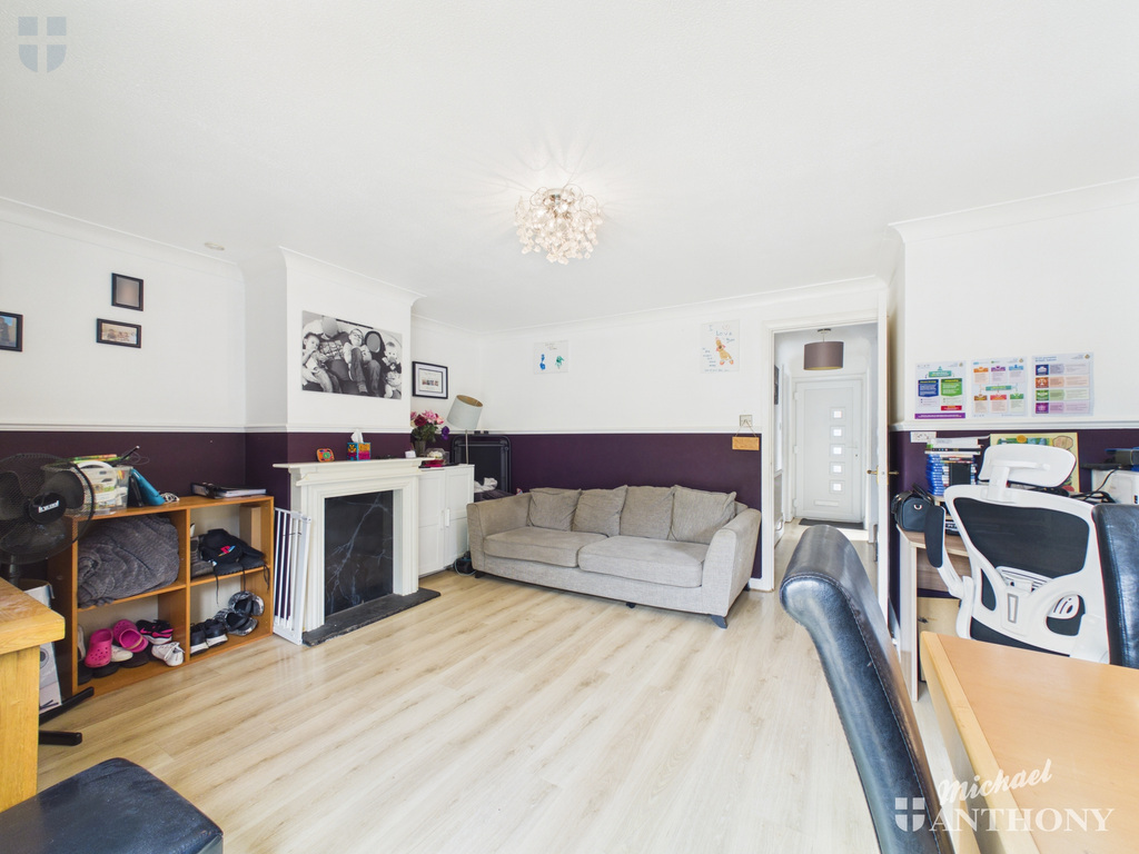 CAM03218G0-PR1046-ST