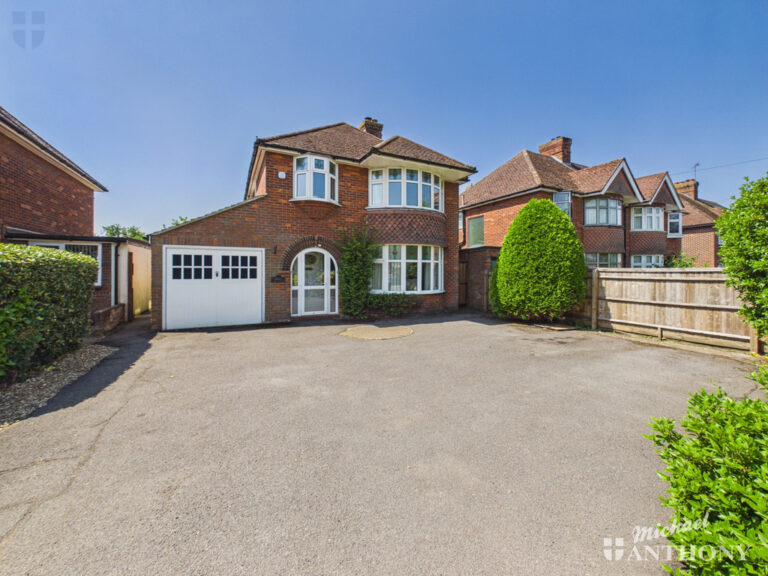 Tring Road, Aylesbury