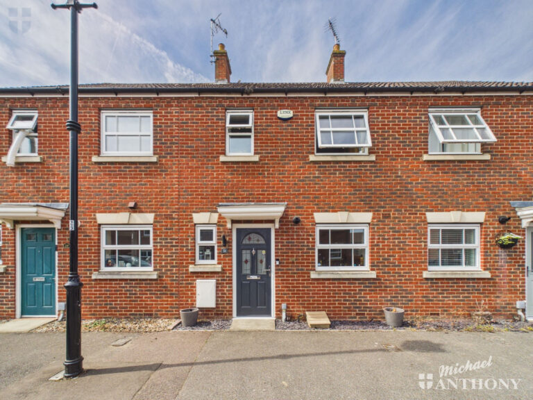 Arncott Way, Aylesbury Image