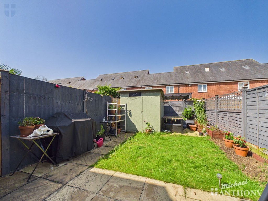 CAM03218G0-PR1075-ST