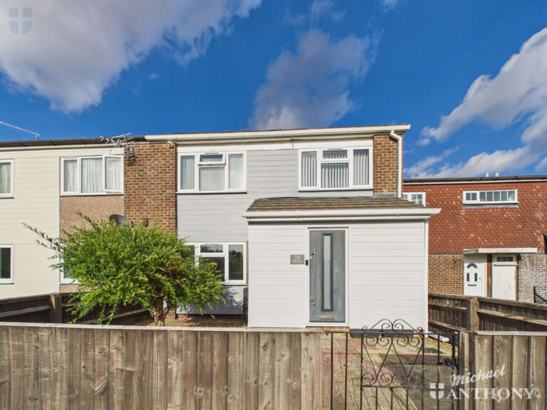 Somerville Way, Aylesbury Image
