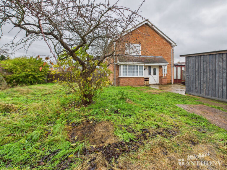 Berryfield Road, Aylesbury Image