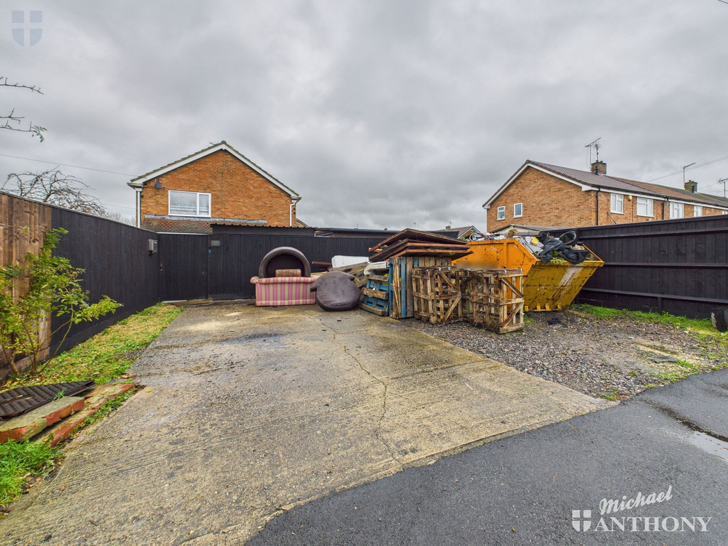 4dcb38396b1b41cb933d