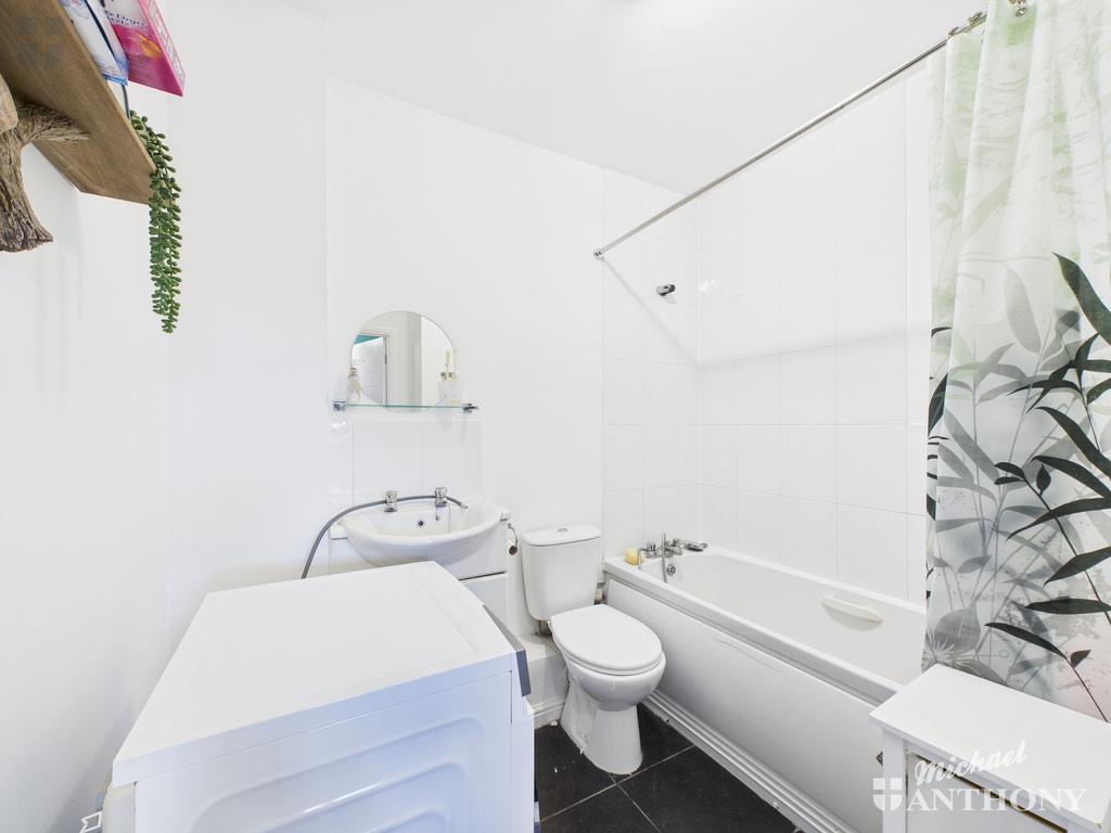 02096edd85424273bd11