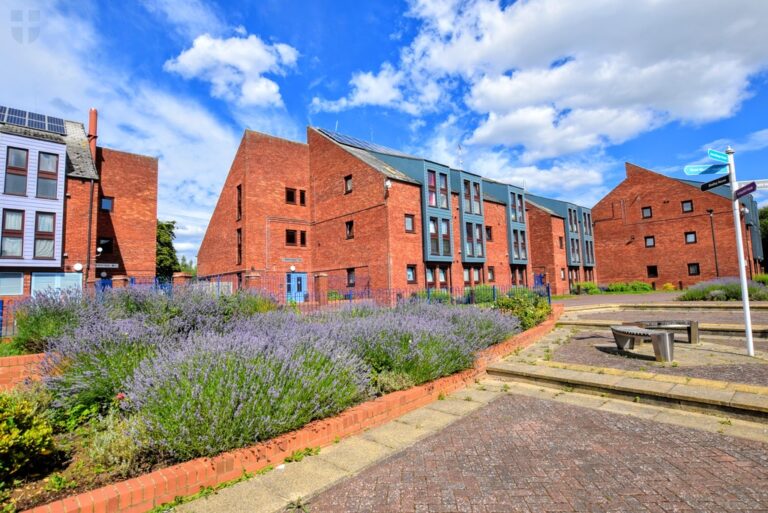 Wycliffe End, Aylesbury