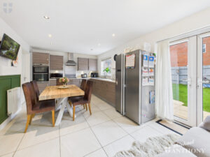 Wiseman Close, Aylesbury