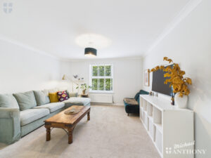 Great Meadow Way, Fairford Leys, Aylesbury