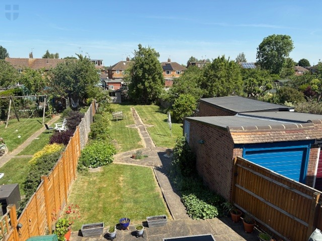 garden 35 como road