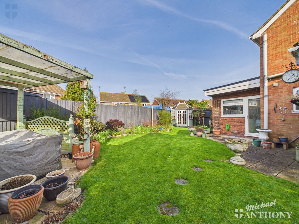 4911f4035af4470d8e92