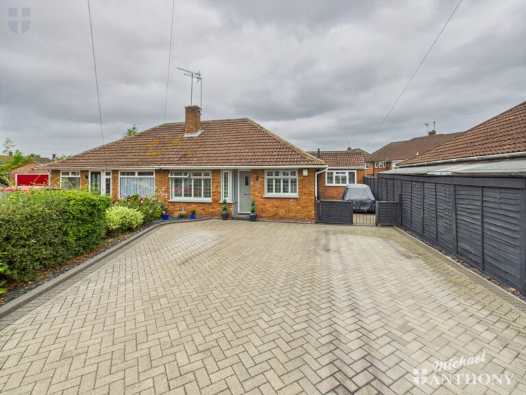 Windermere Close, AYLESBURY Image