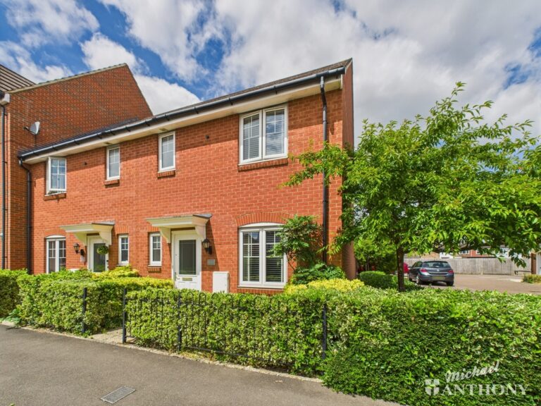 Foskett Way, Aylesbury Image