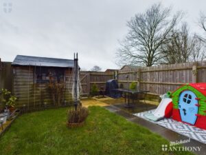 Tees Road, Aylesbury, Buckinghamshire