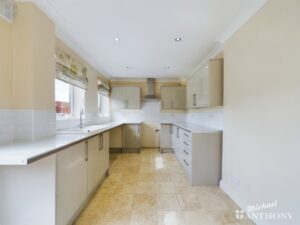 Tees Road, Aylesbury, Buckinghamshire