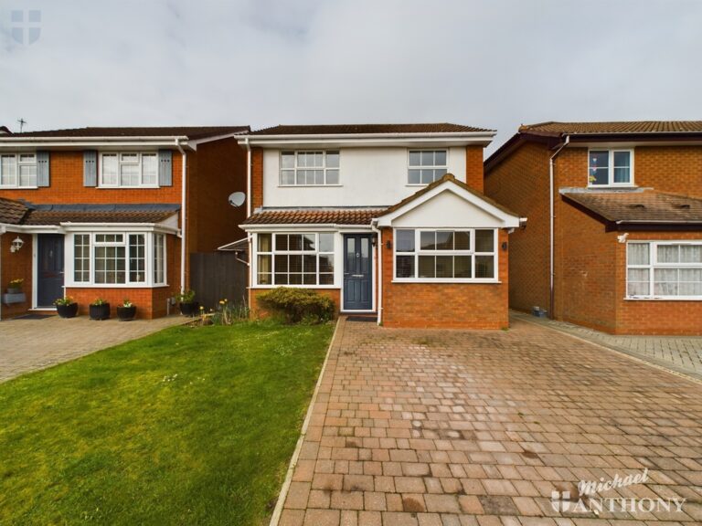 Hanson Way, Aylesbury, Buckinghamshire