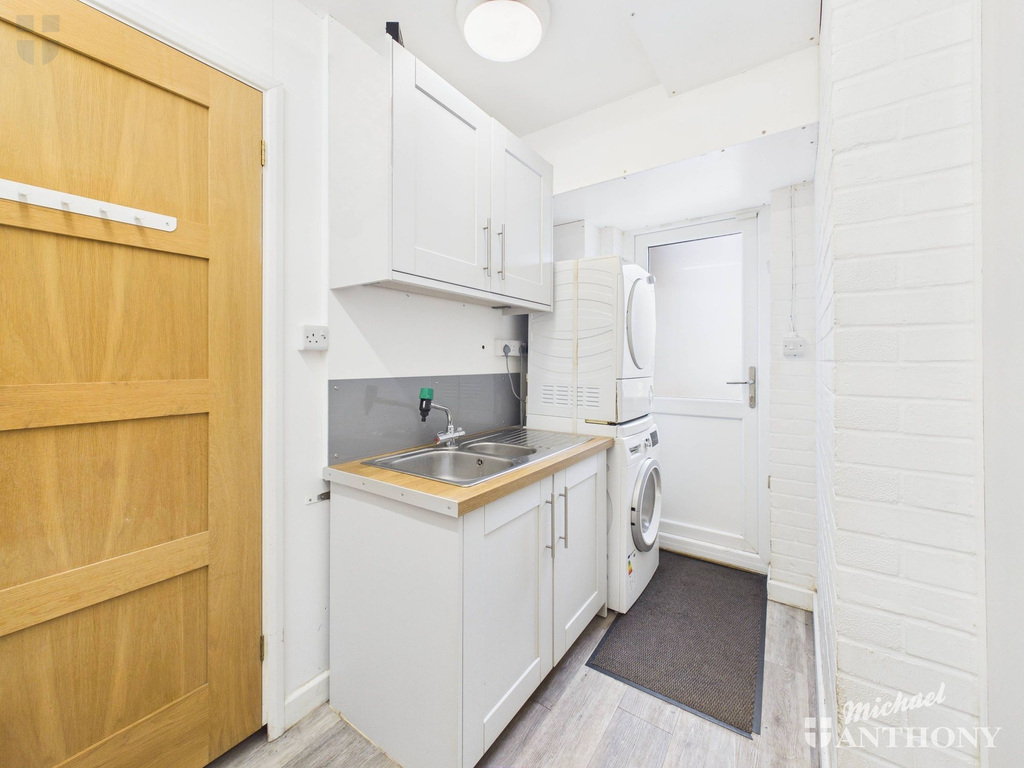 CAM03852G0-PR0593-ST