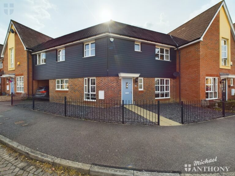 Gwendoline Buck Drive, AYLESBURY