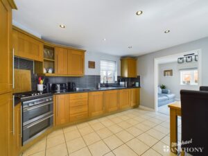 Tortoiseshell Road, Aylesbury, Buckinghamshire
