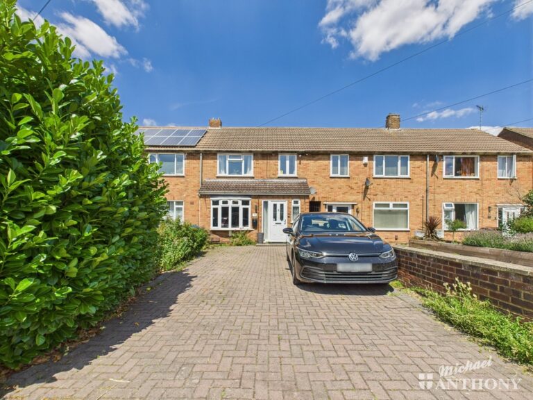 Narbeth Drive, Aylesbury Image
