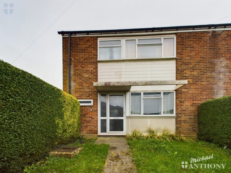 Westwood Walk, Aylesbury
