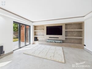 Bateman Drive, Aylesbury, Buckinghamshire