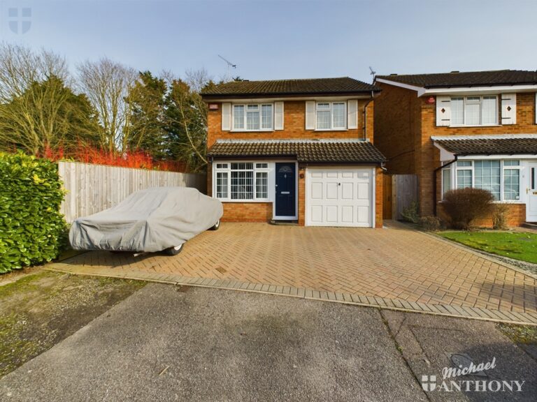 Patrick Way, Aylesbury, Buckinghamshire