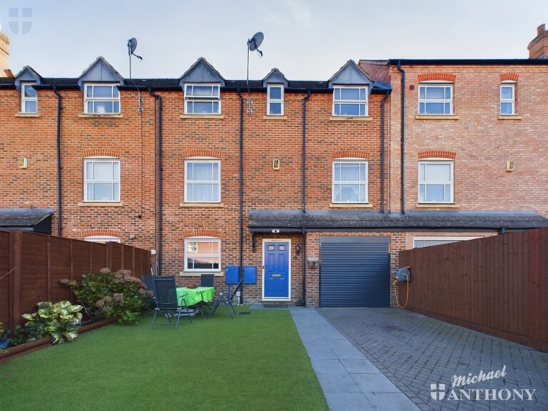 Wedgewood Street, Aylesbury, Buckinghamshire