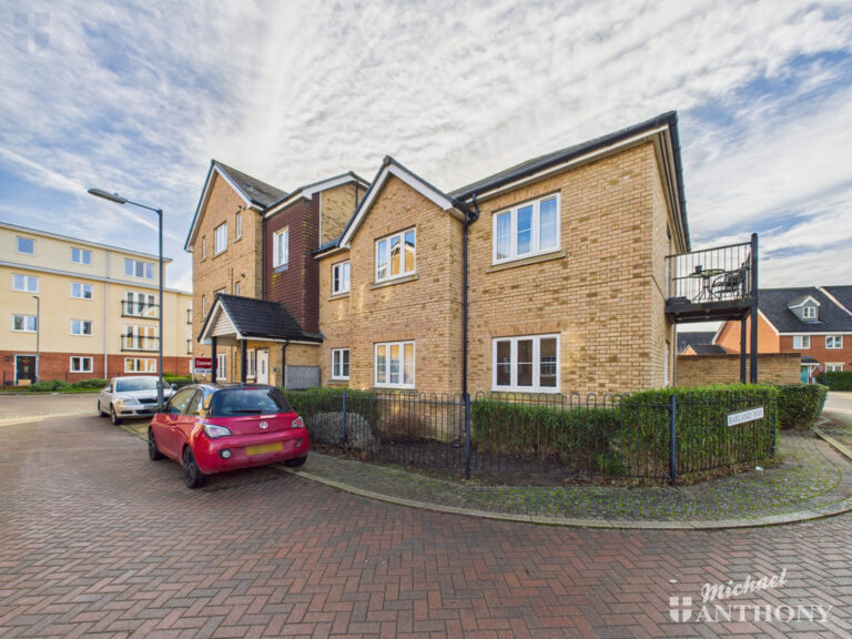 Barland Way, Aylesbury, Buckinghamshire
