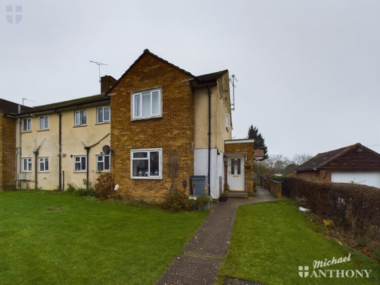 Rutherford Road, Aylesbury