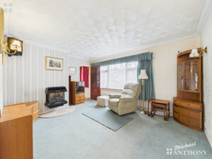 Narbeth Drive, Aylesbury, Buckinghamshire