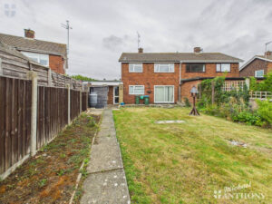 Narbeth Drive, Aylesbury, Buckinghamshire