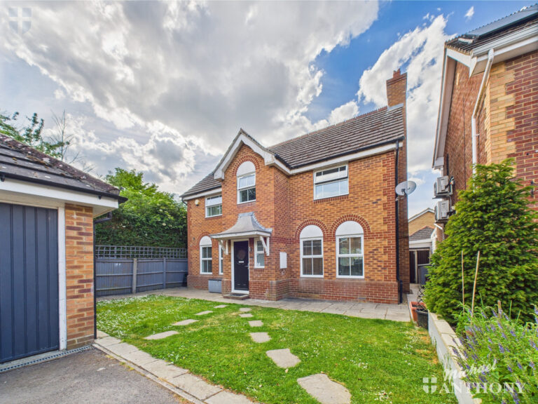 Bowler Road, Aylesbury, Buckinghamshire Image