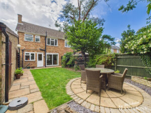 Stirling Avenue, Aylesbury, Buckinghamshire