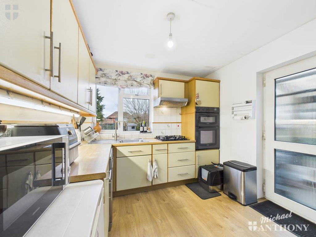 CAM03218G0-PR0852-ST