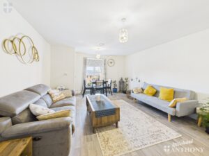 Kingsbrook Basin, Kingsbrook, Aylesbury, Buckinghamshire