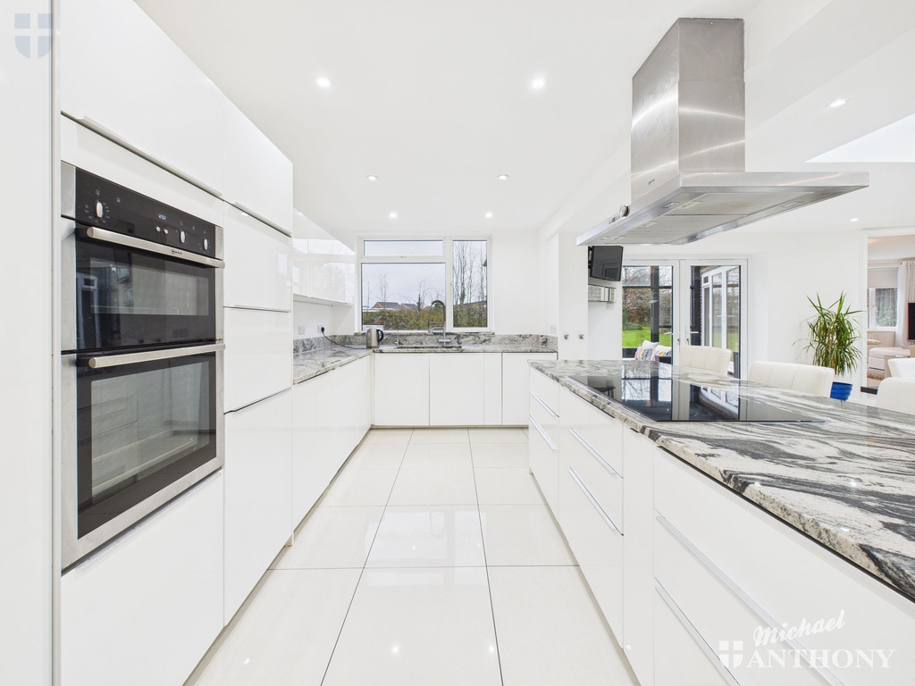 b5cc9b073dd948df8cf9