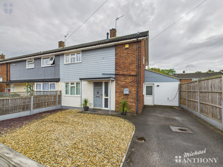 Quarrendon Avenue, Aylesbury