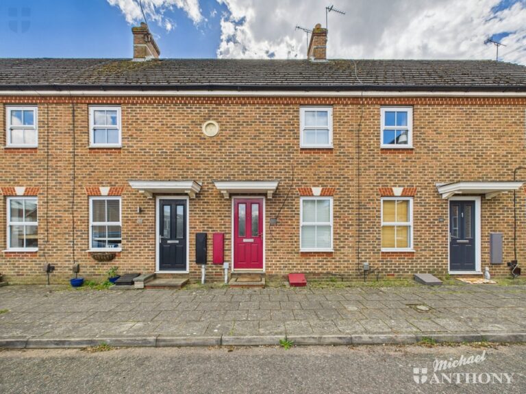 Keen Close, Aylesbury, Buckinghamshire