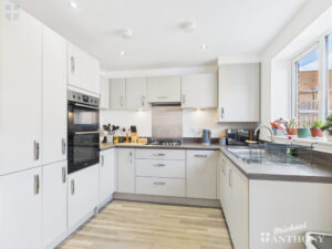Saro Mews, Aylesbury, Buckinghamshire