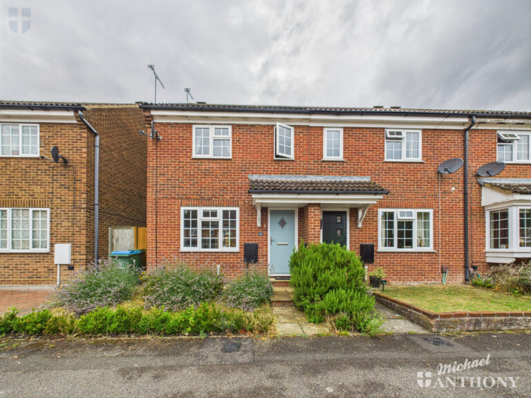 Brotheridge Court, Stratford Drive, Aylesbury, Buckinghamshire