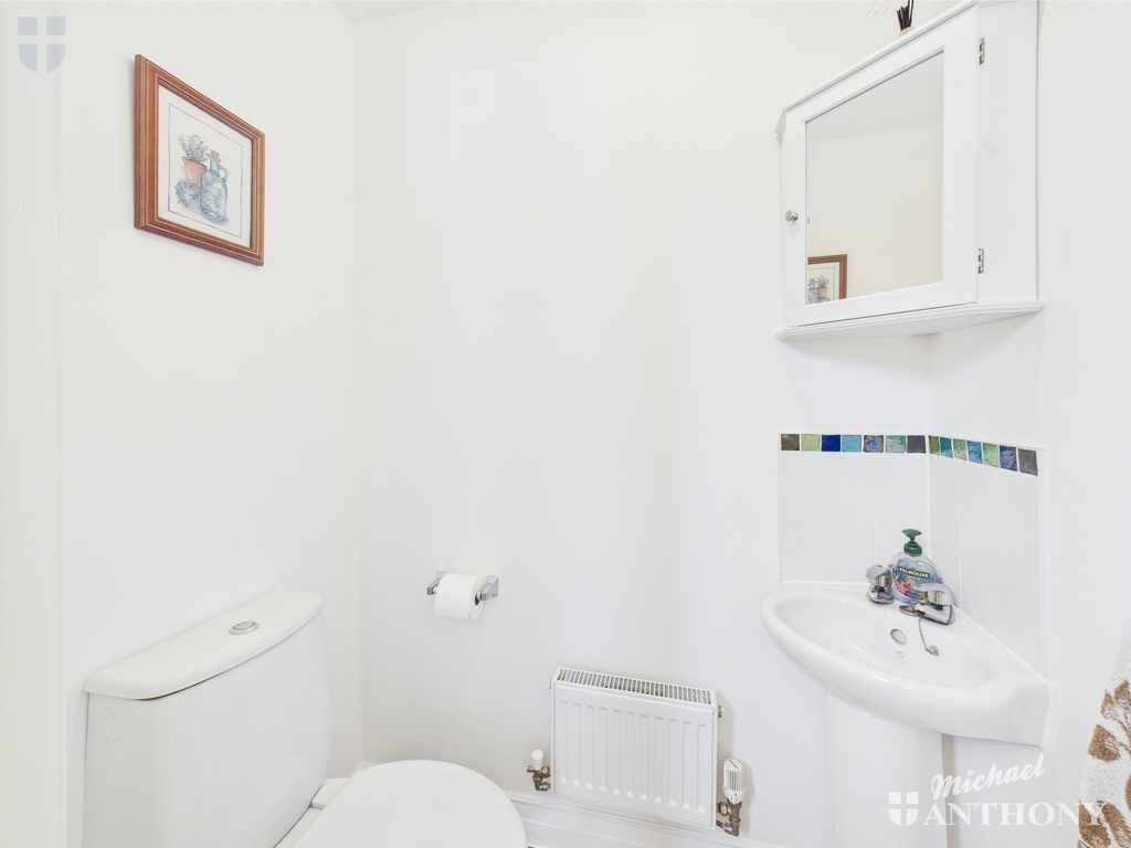 CAM03852G0-PR0285-ST