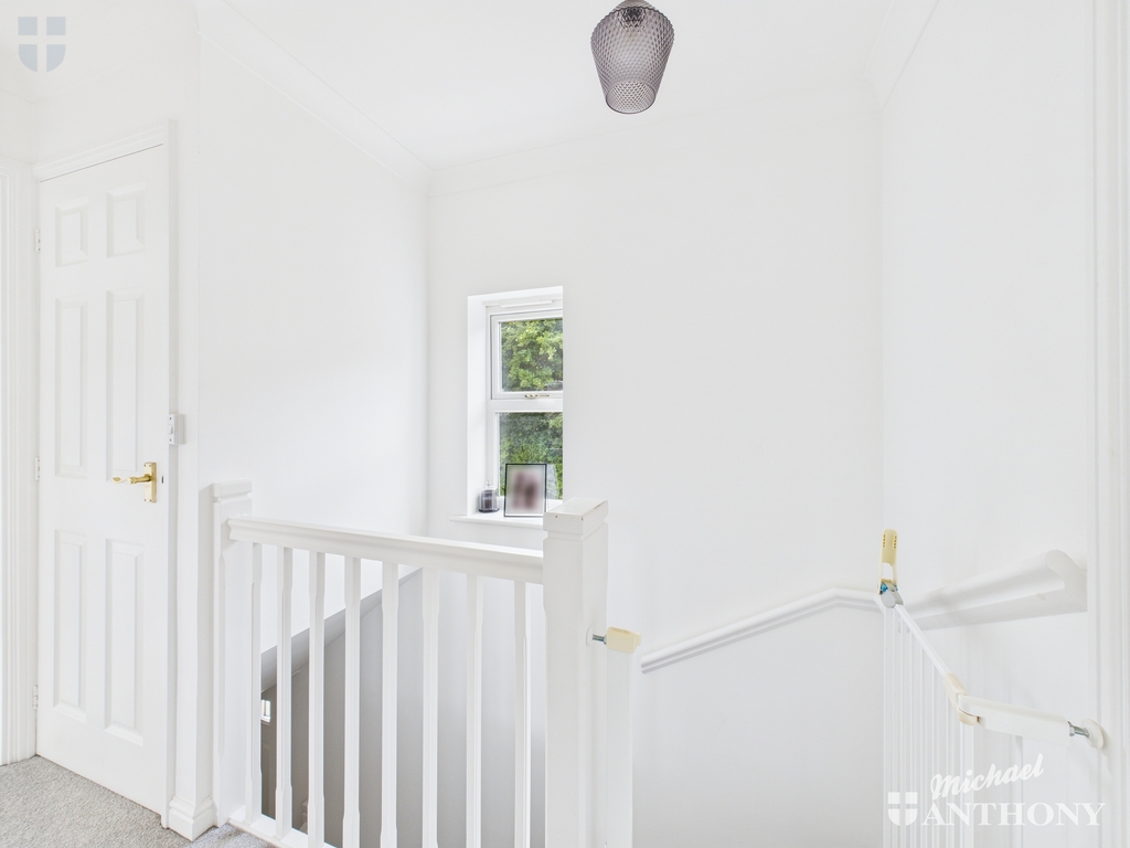 CAM03852G0-PR0381-ST