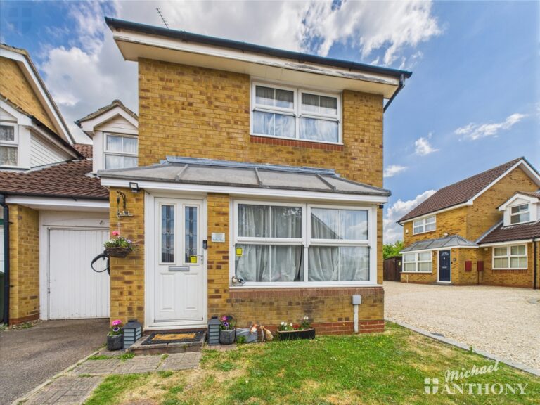 Puffin Way, Watermead, Aylesbury
