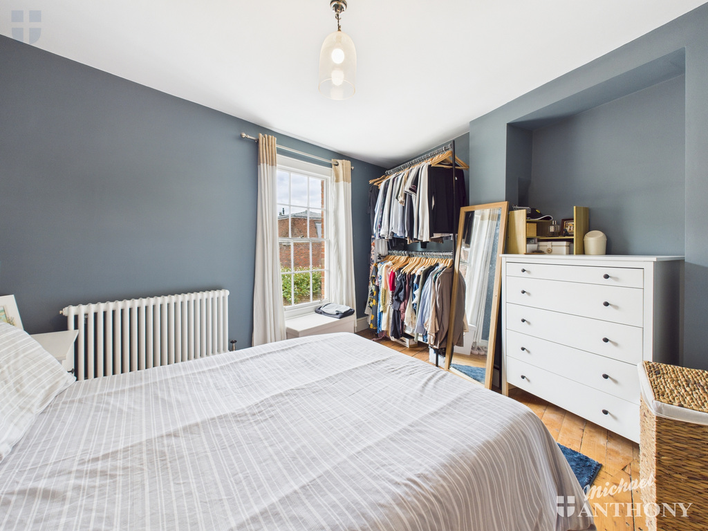 CAM03852G0-PR0399-ST