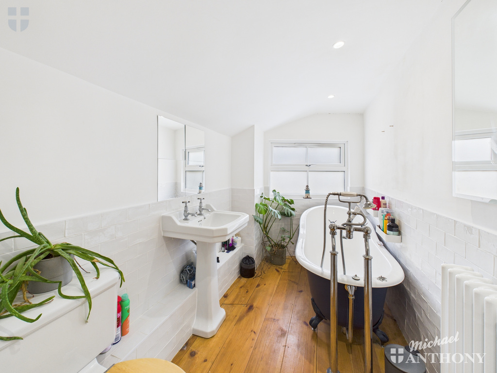 CAM03852G0-PR0399-ST