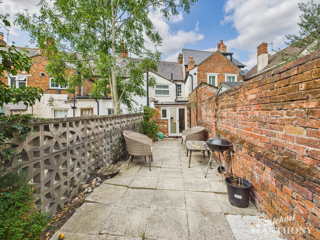 CAM03852G0-PR0399-ST