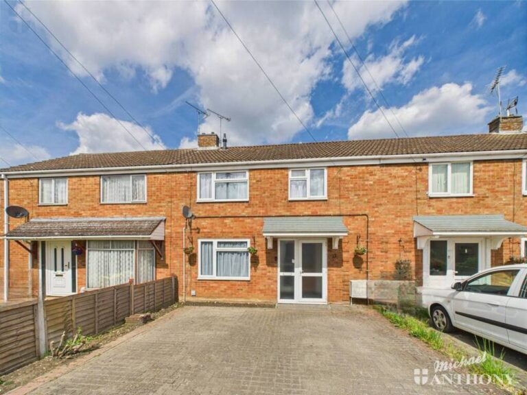 Terry Drive, Aylesbury, Buckinghamshire
