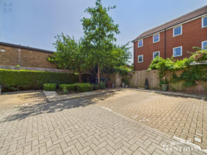 Stilton Close, Aylesbury, Buckinghamshire