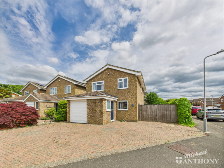 Mellstock Road, Aylesbury, Buckinghamshire Image