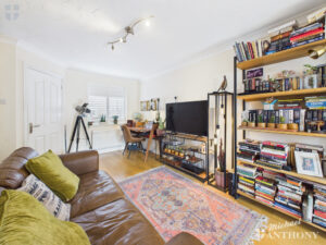 Turnham Way, Aylesbury, Buckinghamshire